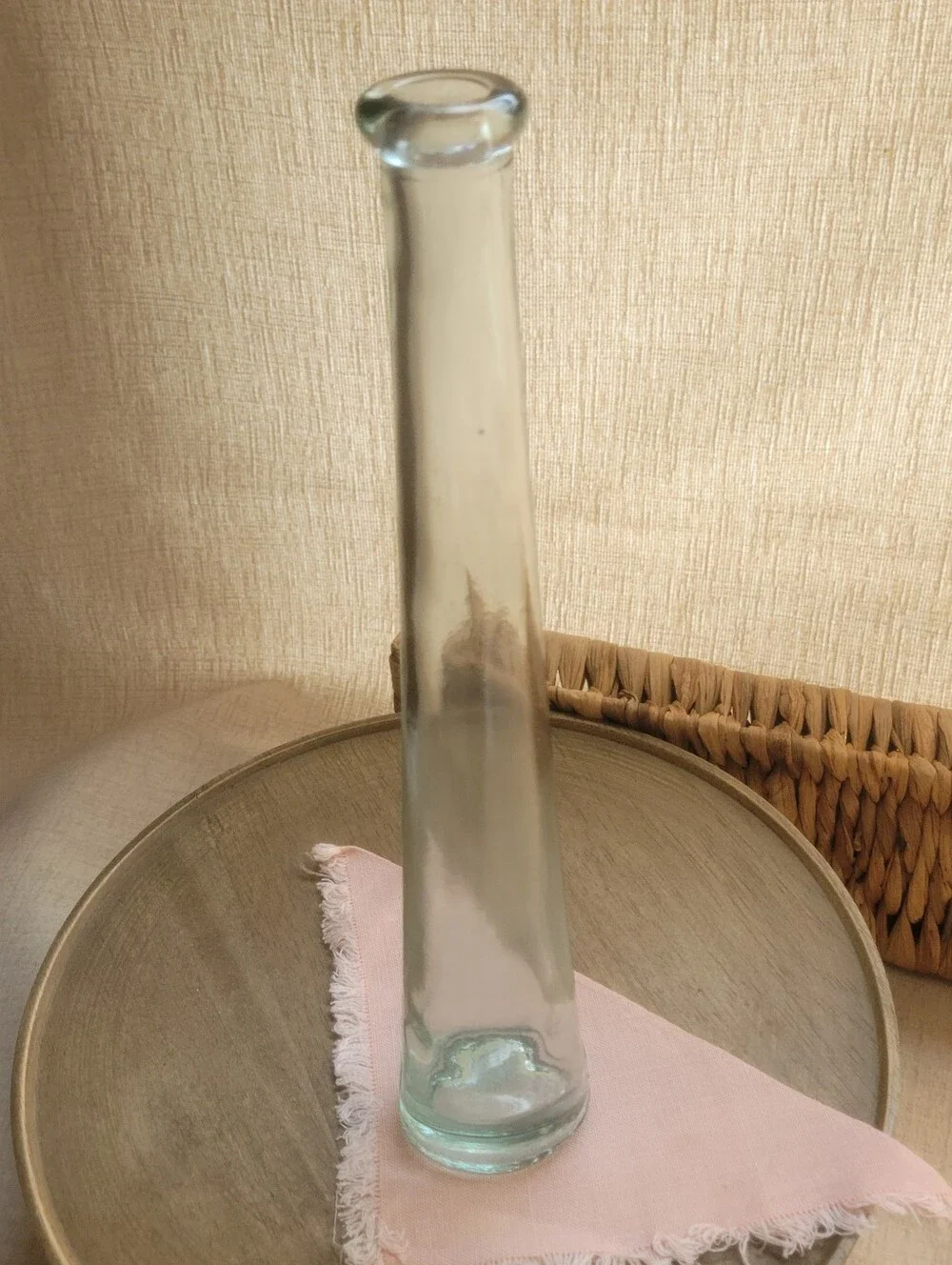 N/A clear glass